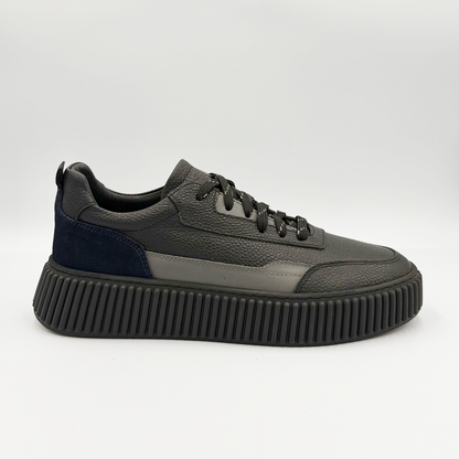 Axis Bold Sneakers