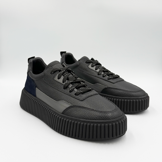 Axis Bold Sneakers